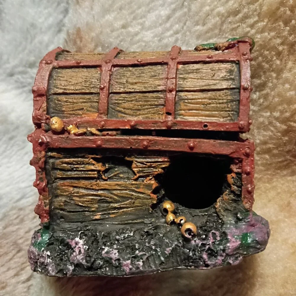 Top Fin small Aquarium treasure chest
